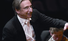 clasica  La London Symphony Orchestra, dirigida por Michael Tilson Thomas, próxima cita de Ibermúsica