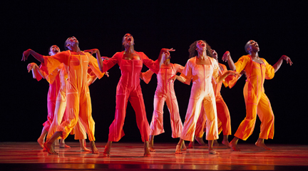 contemporanea danza  El Alvin Ailey American Dance Theater abre la temporada del Liceu