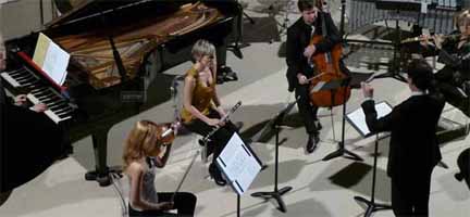 contemporanea  PluralEnsemble, retratos de un siglo y pico en siete sesiones