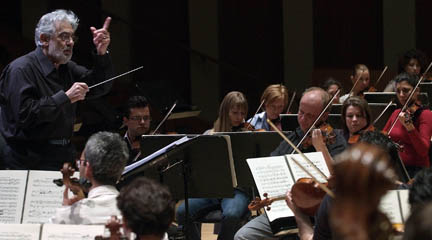 temporadas  Plácido Domingo, Muhai Tang y Omer Meir Wellber en el Palau de les Arts