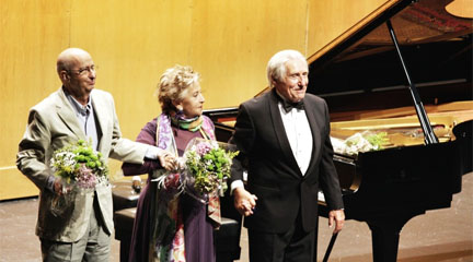 el paraguero de satie  Achúcarro unió música y recuerdos en el concierto homenaje a Argenta