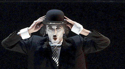para ninos Charles Chaplin en versión danza en la UC3M para ninos Charles Chaplin en versión danza en la UC3M