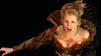 lirica  Renée Fleming canta a Lucrezia Borgia en Cinesa