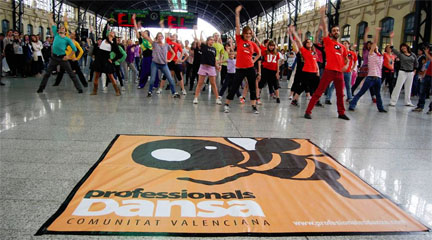 notas El sector de la danza denuncia el abuso laboral que sufren los bailarines de las compañías públicas notas El sector de la danza denuncia el abuso laboral que sufren los bailarines de las compañías públicas