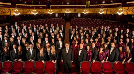 clasica  La Orquesta y Coro del Liceu sale a la calle por la Mercé