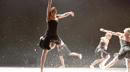 contemporanea danza El Auditorio de la Universidad Carlos III acoge coreografÃas sorprendentes con Flash! contemporanea danza El Auditorio de la Universidad Carlos III acoge coreografÃas sorprendentes con Flash!