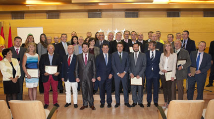 notas  Ignacio González ha presidido la entrega de Premios AEEPP 2014