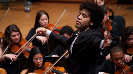 clasica La OCNE descubre... la tradición rusa con Chaikovski y Rachmaninov clasica La OCNE descubre... la tradición rusa con Chaikovski y Rachmaninov